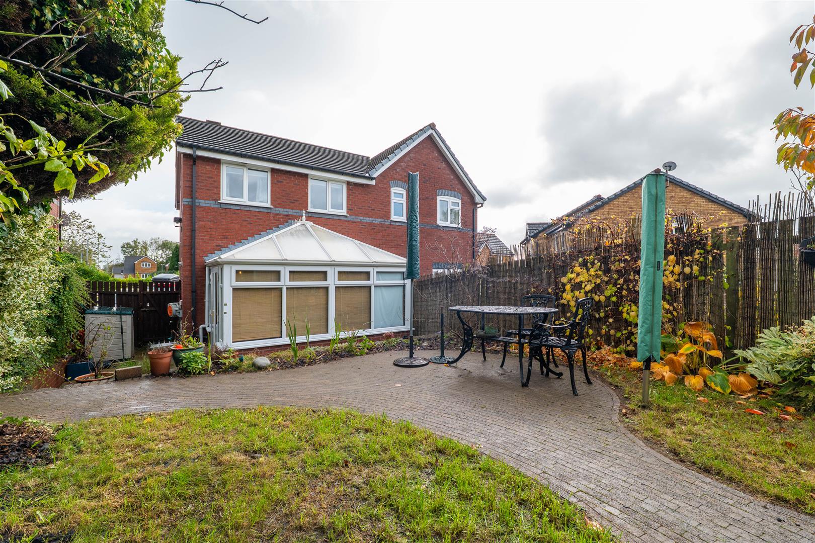 Whiteoak View, Bolton